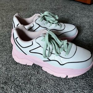 Skechers Amp’d Sneakers